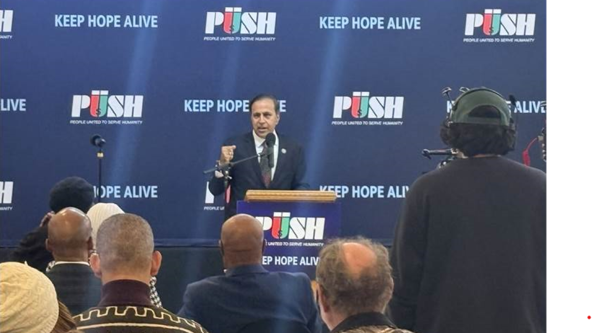 Congressman Krishnamoorthi addresses the Rainbow PUSH Coalition on Saturday